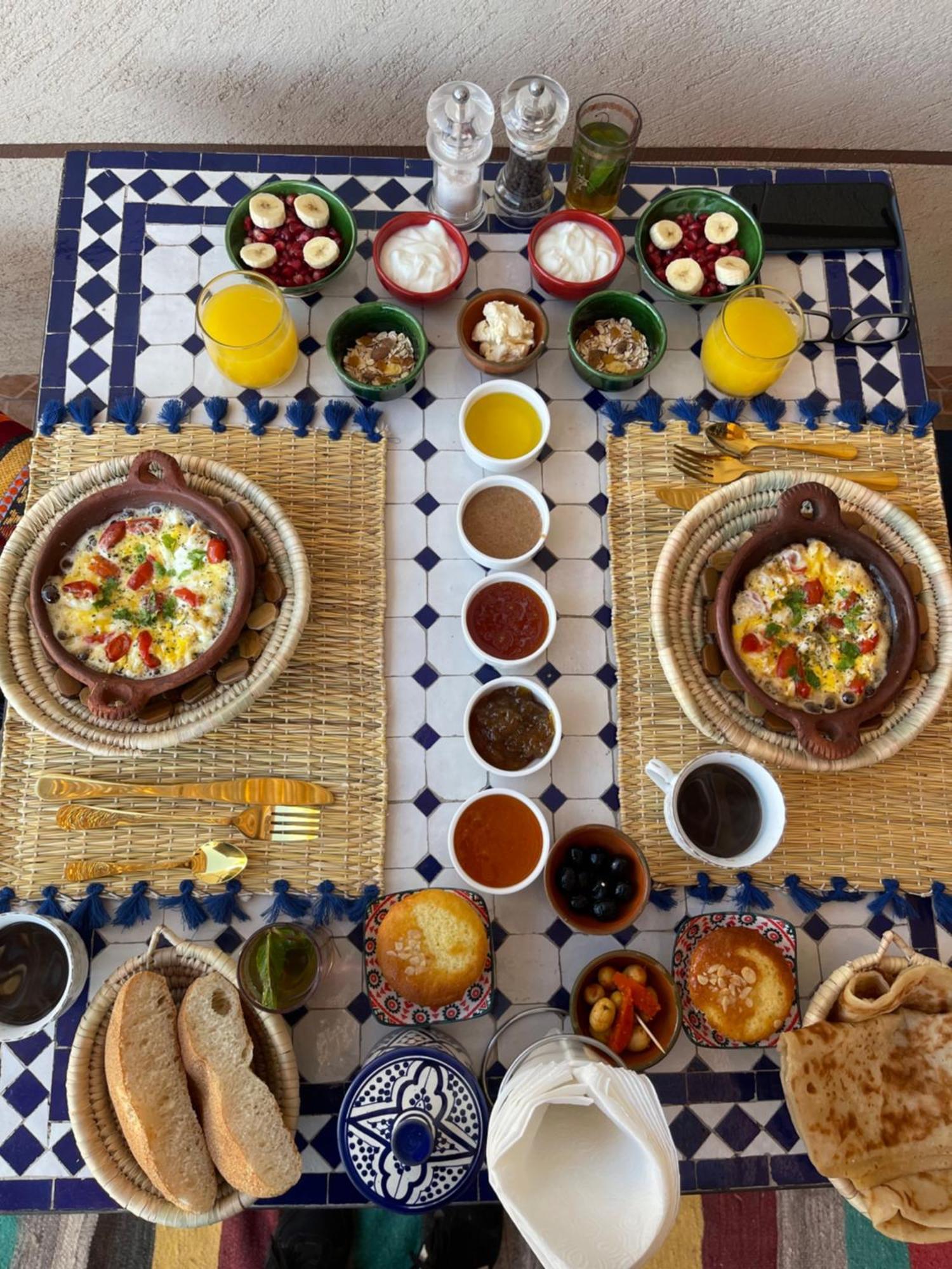 Dar Mgouna Roses Kelaat-M'Gouna Kültér fotó